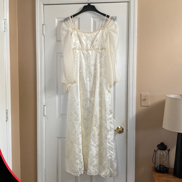 VTG Renaissance Faire Ivory Satin Brocade Wedding Dress Gown Prom - Picture 1 of 15